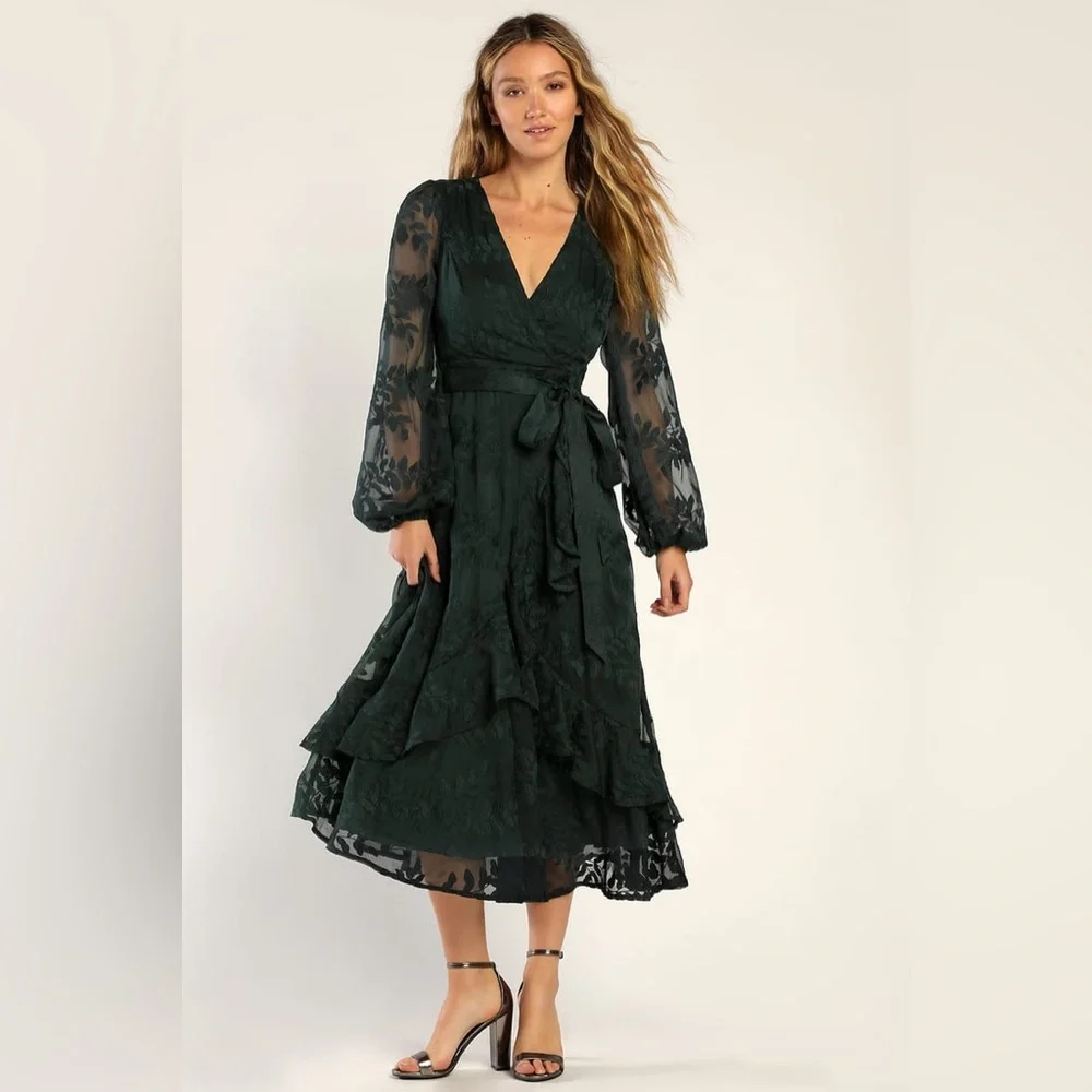 NWT Lulus Spectacular Feeling Emerald Embroidered Faux Wrap Midi Dress - Small - Picture 1 of 10